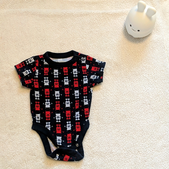 *4/$20* Old Navy Baby Bodysuit two pack size 0-3 month short sleeve - Picture 2 of 8